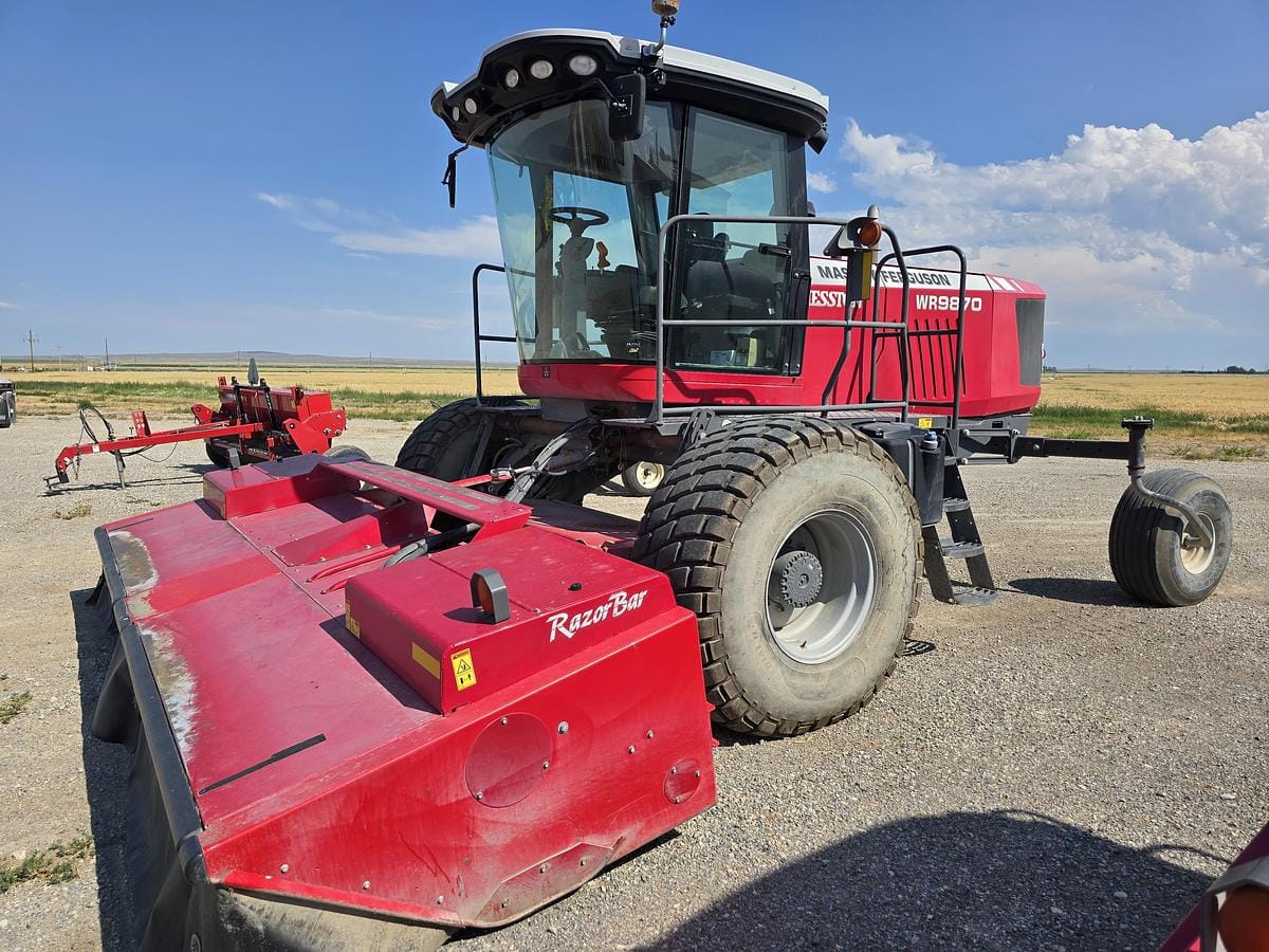 2015 Massey Ferguson WR9870 Equipment Image0