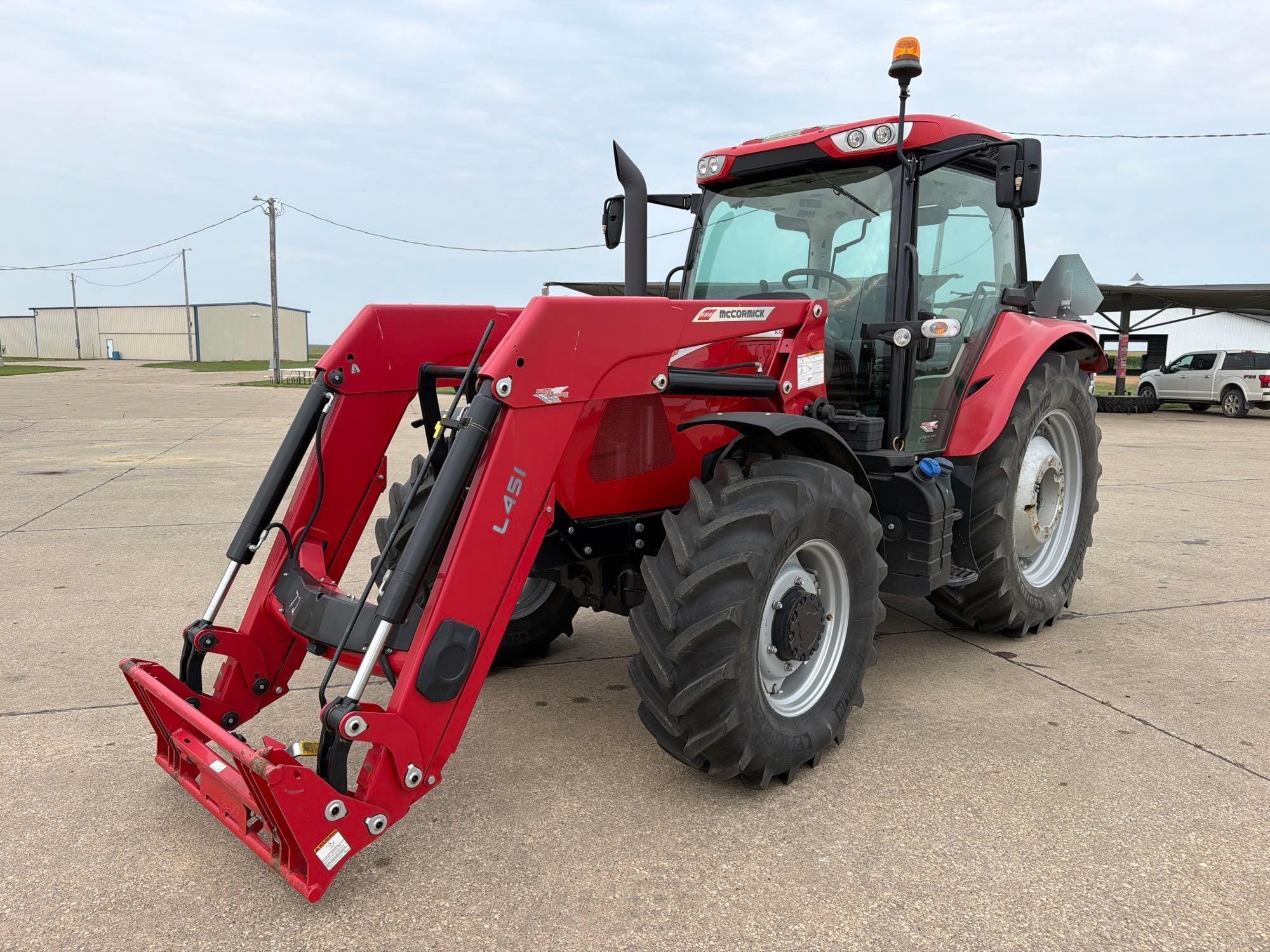 2015 McCormick Intl X6.430 Equipment Image0