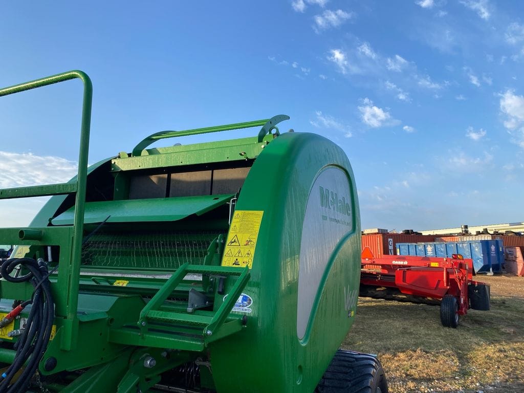 2015 McHale V660 Equipment Image0