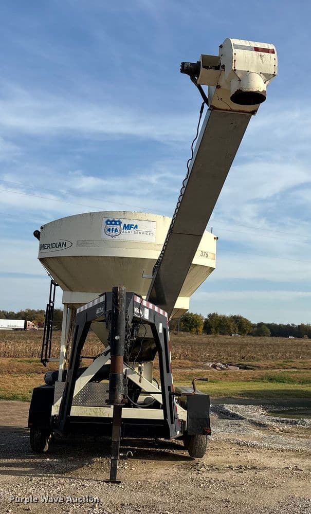 Image of Meridian 375 equipment image 1