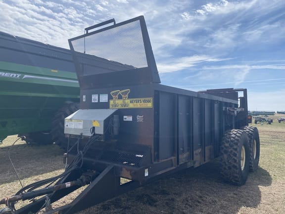 2015 Meyer's VB560 Equipment Image0