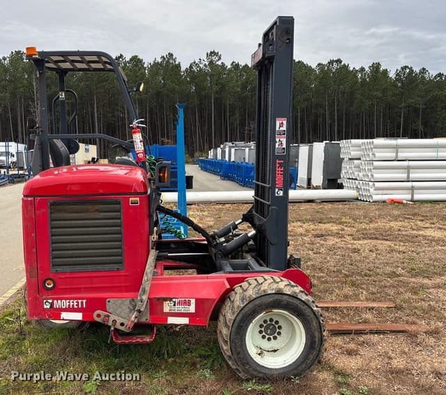 Image of Moffett M8 55.3 equipment image 3
