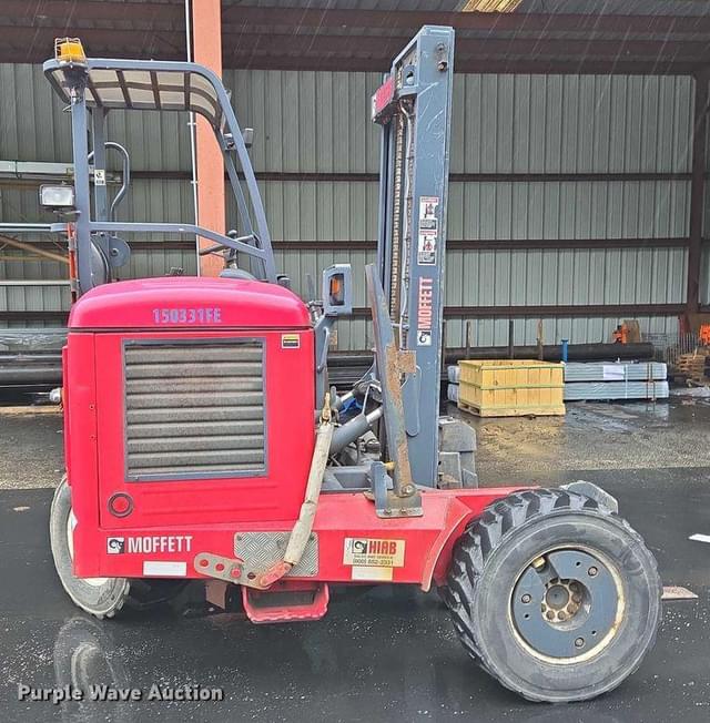 Image of Moffett M8 55.4 equipment image 3