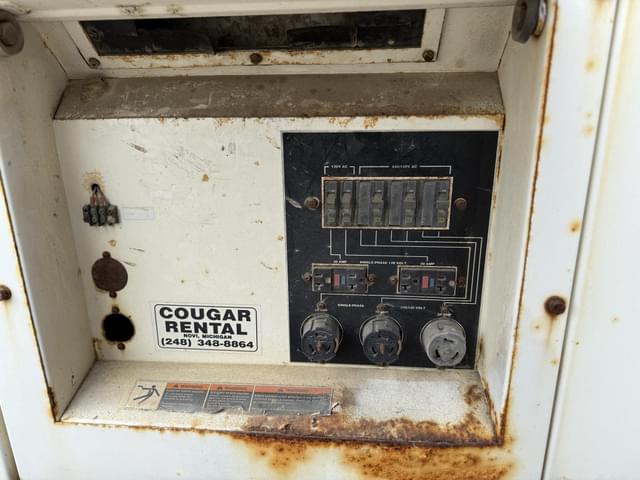 Image of Whisperwatt DCA-85SSJU equipment image 2