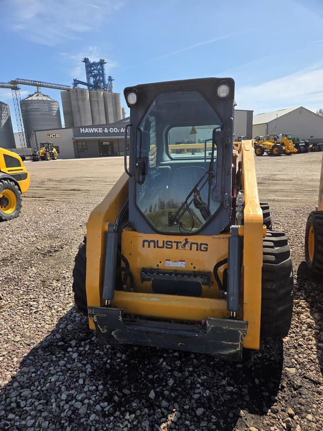 Image of Mustang 3300V equipment image 1