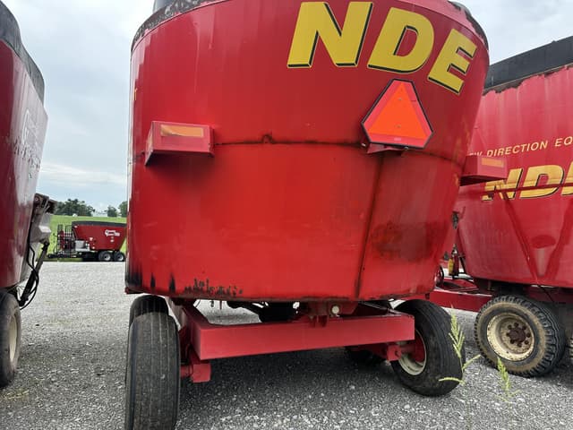 Image of NDE 704 equipment image 4