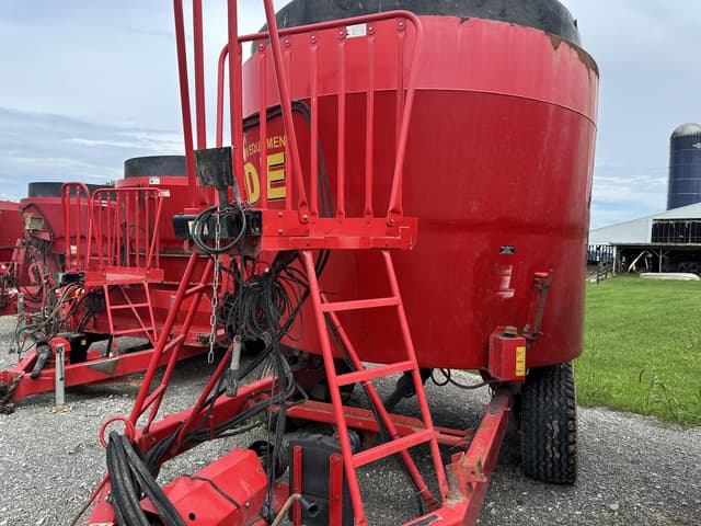 Image of NDE 804 equipment image 3