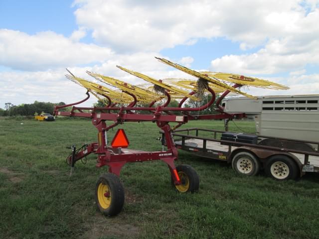 Image of New Holland ProCart 1022 equipment image 3