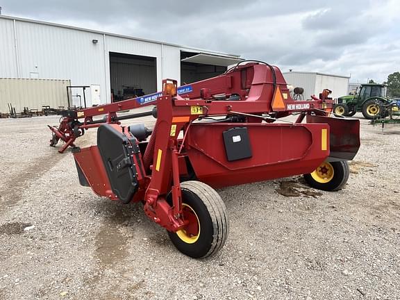 Image of New Holland 313 equipment image 2