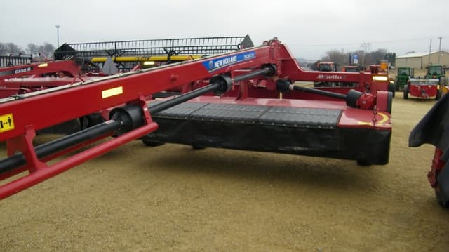 Image of New Holland 313 equipment image 1