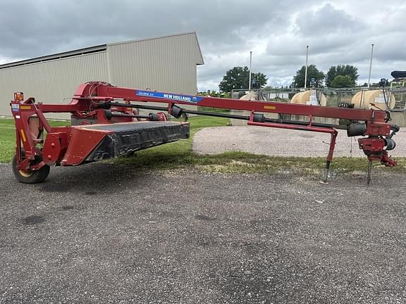 Image of New Holland 313 equipment image 1