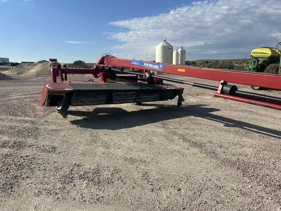 Image of New Holland 316 equipment image 1