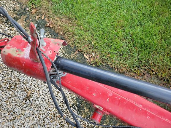 Image of New Holland 488 equipment image 4