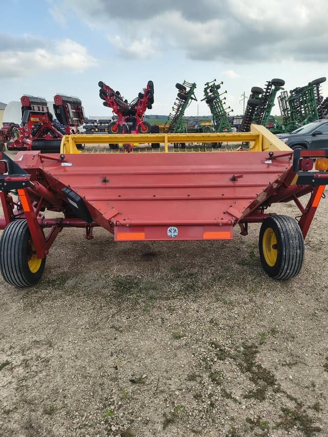 Image of New Holland 488 equipment image 4