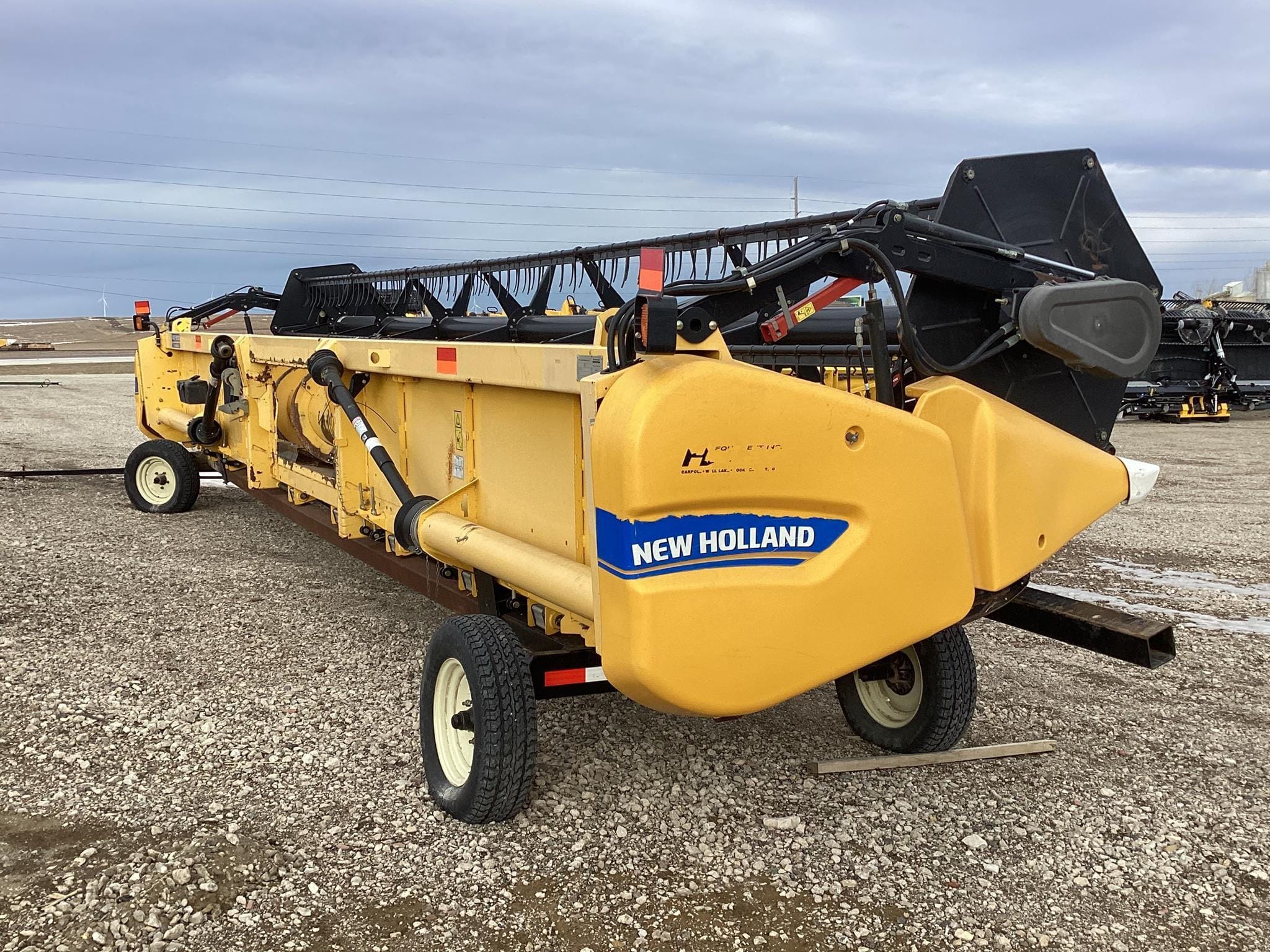 2015 New Holland 740CF Equipment Image0