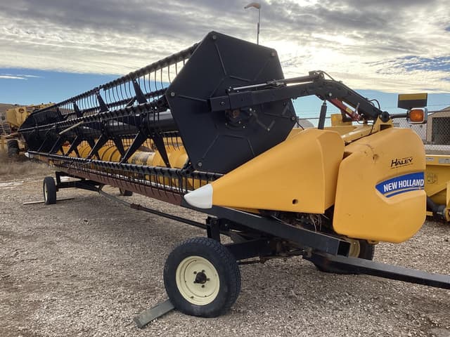 Image of New Holland 740CF equipment image 1