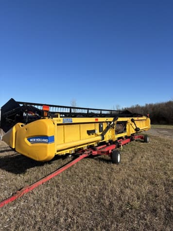 Main image New Holland 740CF-35