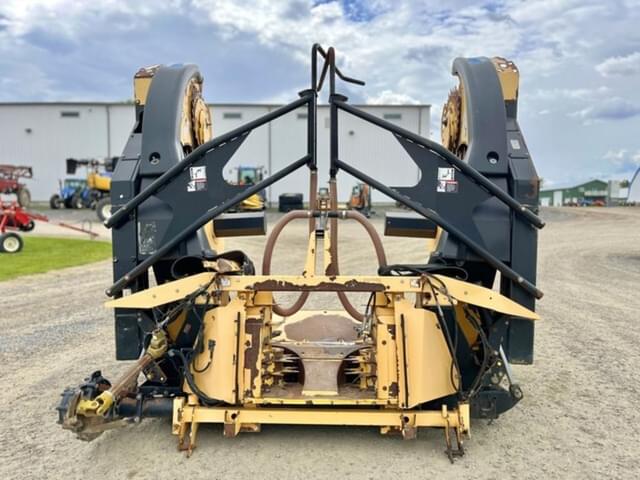 Image of New Holland 750BFI equipment image 4