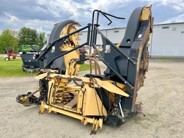 Image of New Holland 750BFI equipment image 3