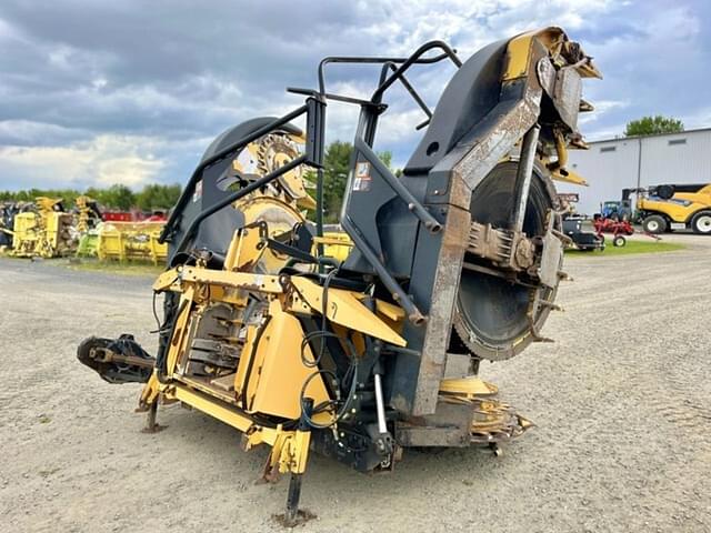 Image of New Holland 750BFI equipment image 2