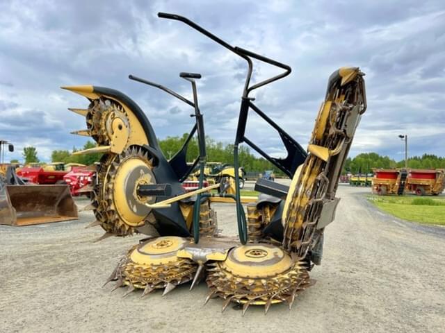 Image of New Holland 750BFI equipment image 2