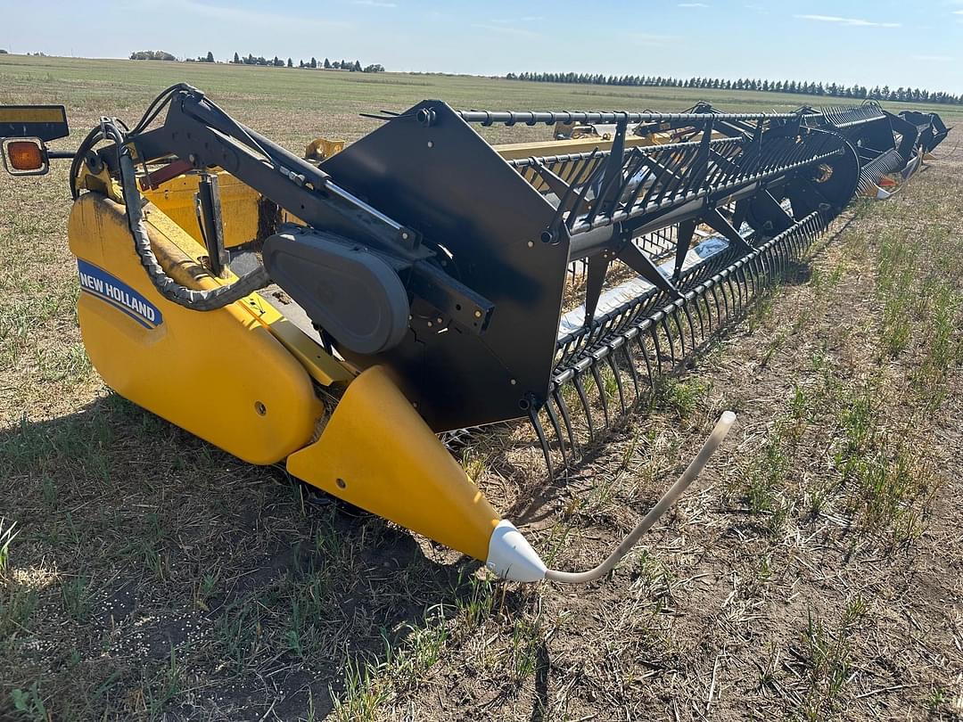 Image of New Holland 880CF Primary image