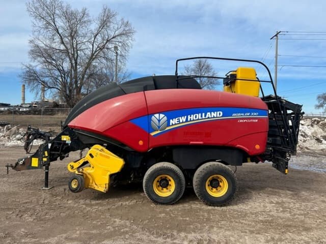 Image of New Holland BB330S equipment image 1