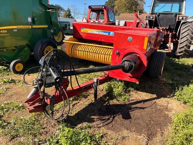 Image of New Holland BC5070 equipment image 2