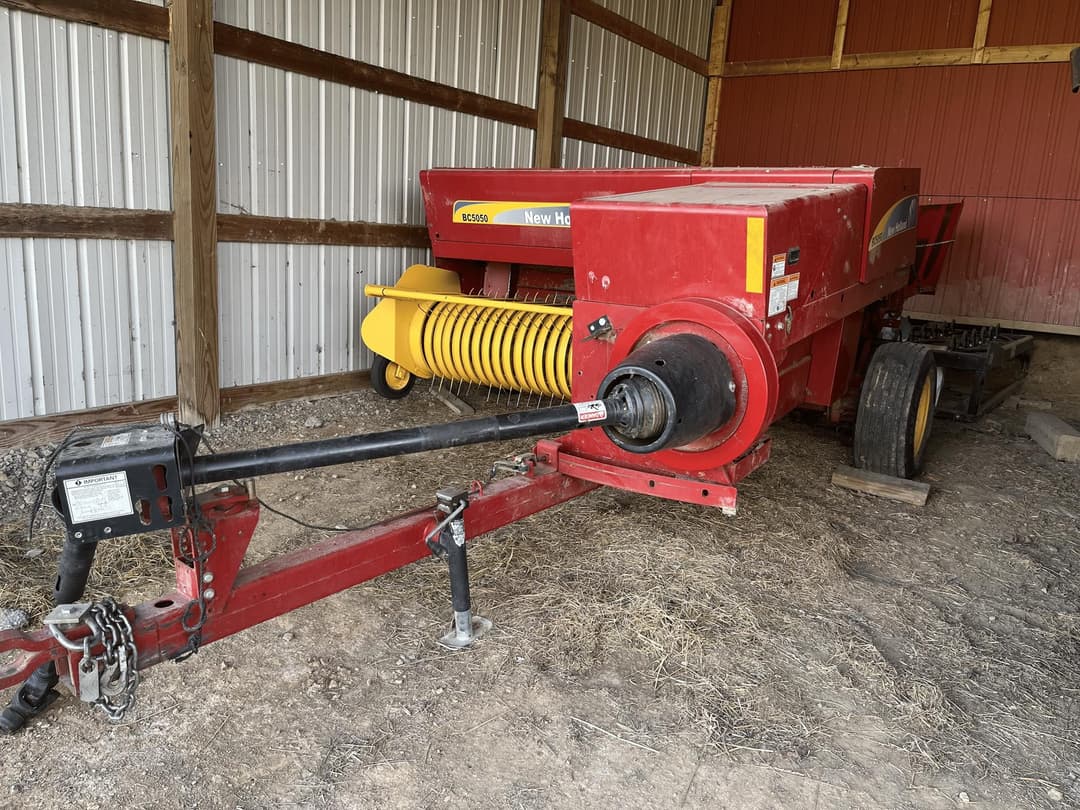 Image of New Holland BC5050 Primary image
