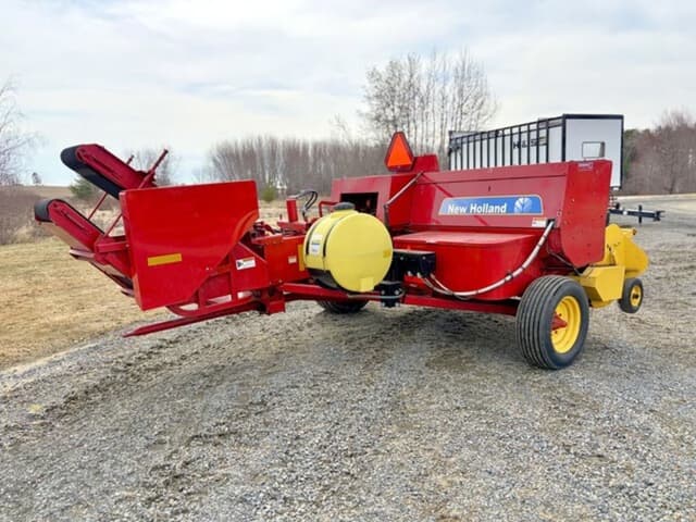 Image of New Holland BC5060 equipment image 1
