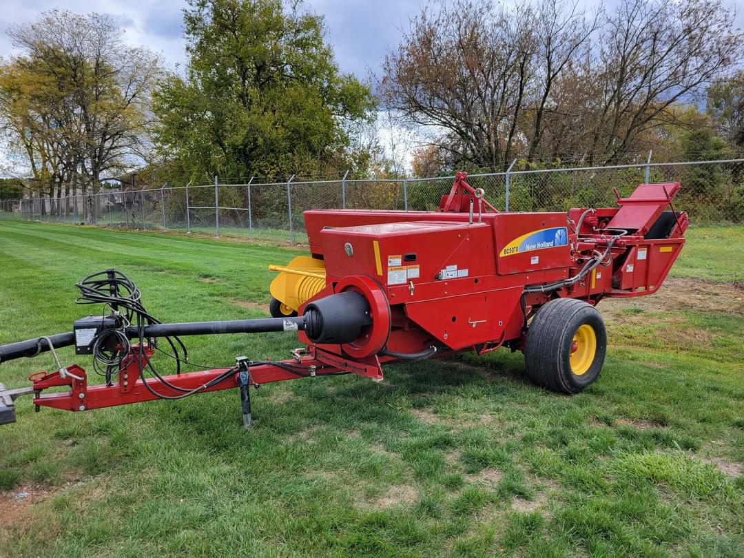 Image of New Holland BC5070 Image 1