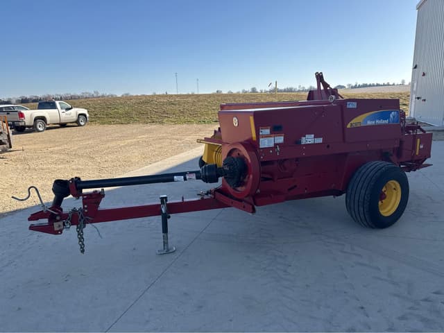 Image of New Holland BC5070 equipment image 3