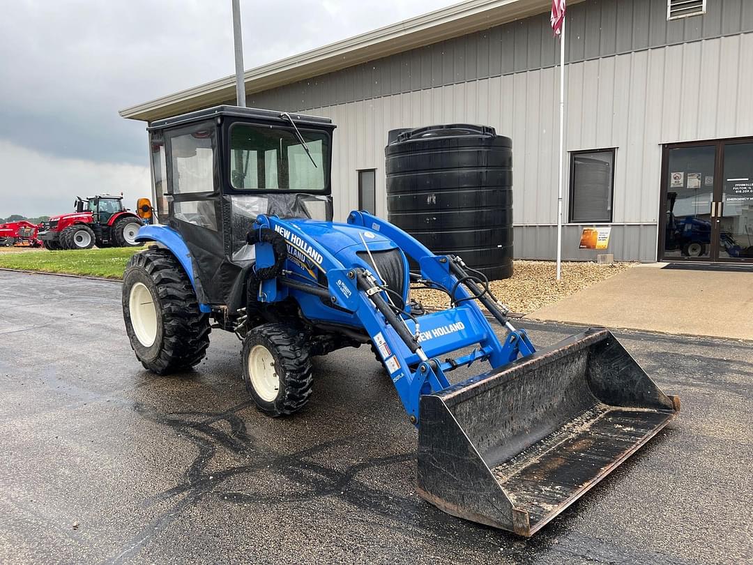 Image of New Holland Boomer 33 Primary image