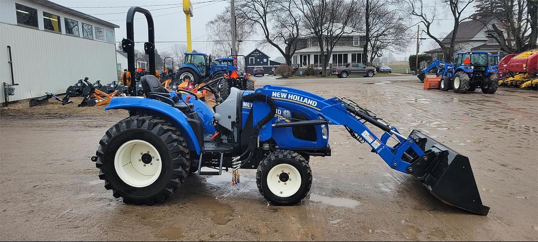 Image of New Holland Boomer 33 Primary image