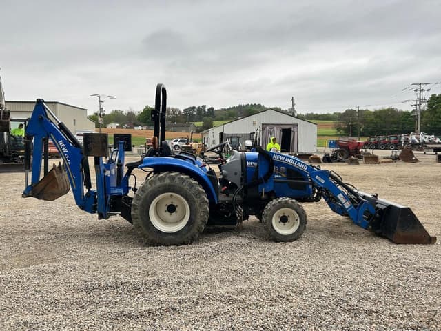Image of New Holland Boomer 37 equipment image 4