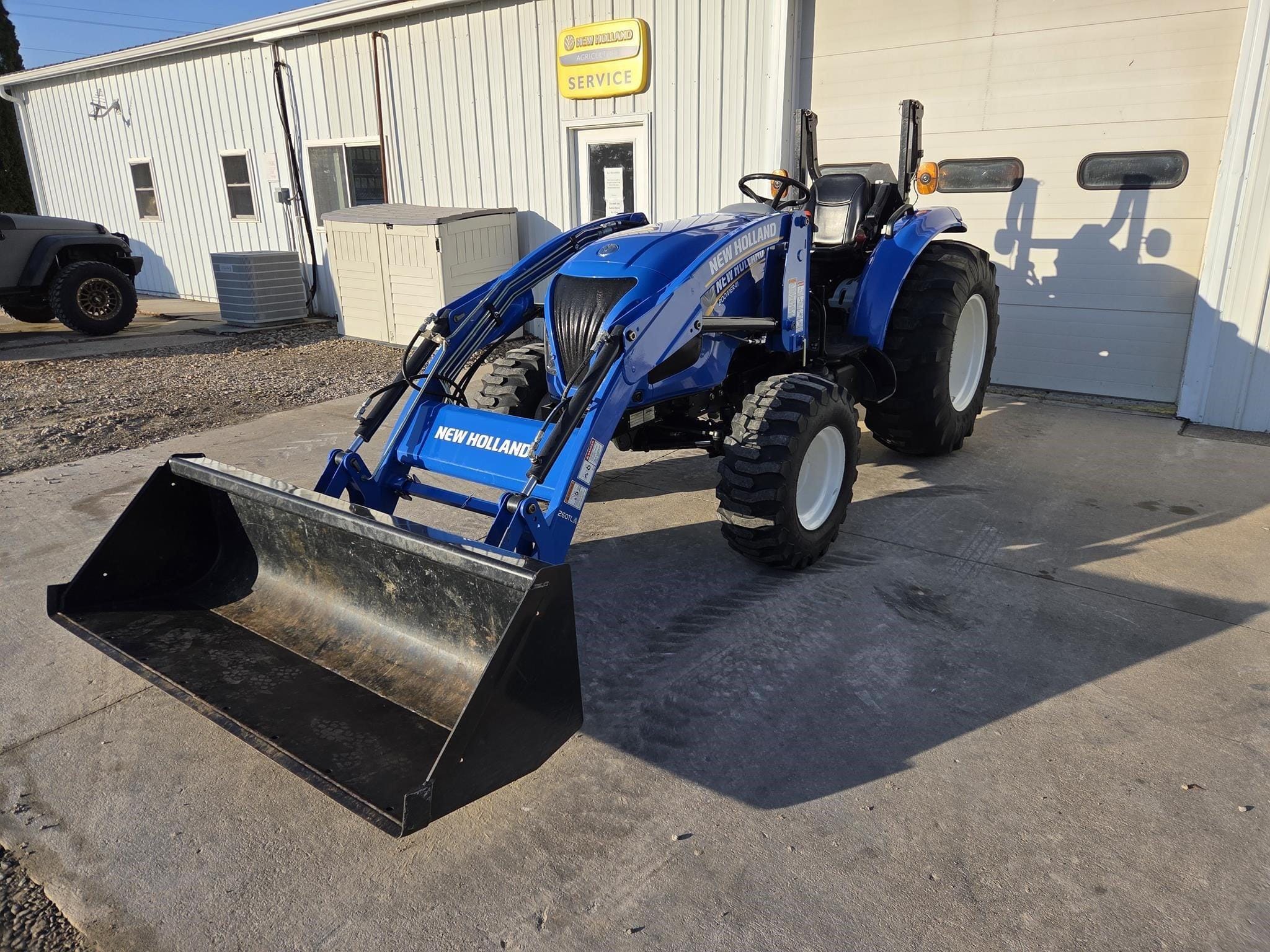 2015 New Holland Boomer 41 Equipment Image0