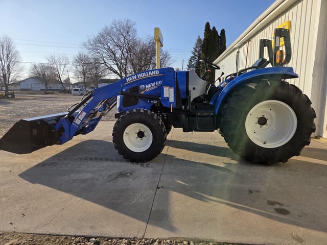 Image of New Holland Boomer 41 equipment image 1