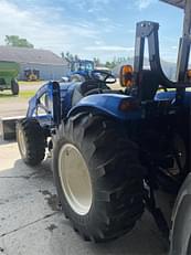 Main image New Holland Boomer 47 3