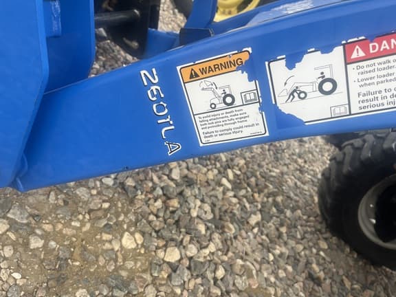 Image of New Holland Boomer 54D equipment image 4