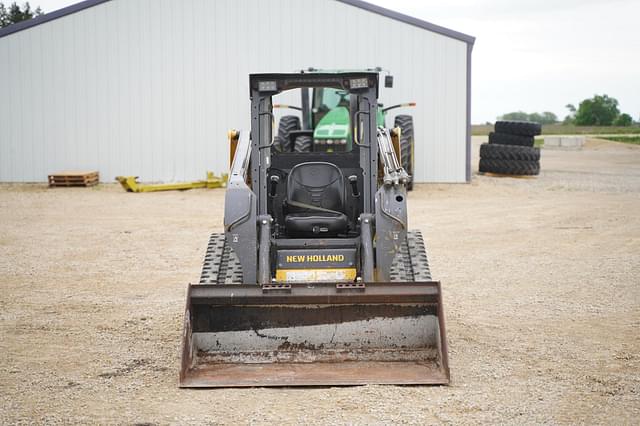 Image of New Holland C227 equipment image 1