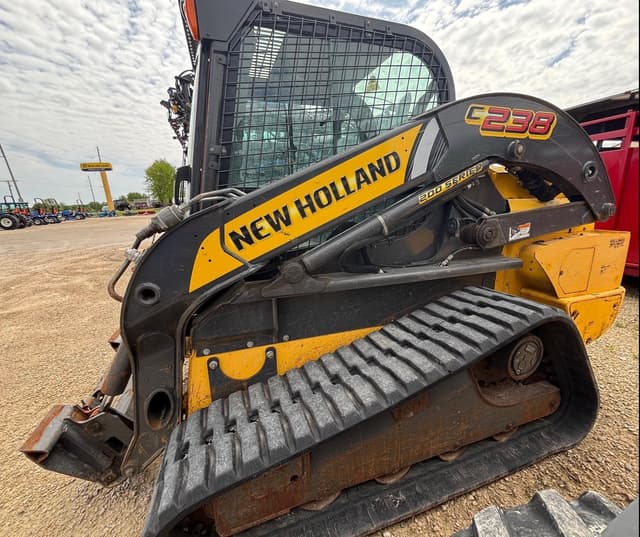 Image of New Holland C238 equipment image 1