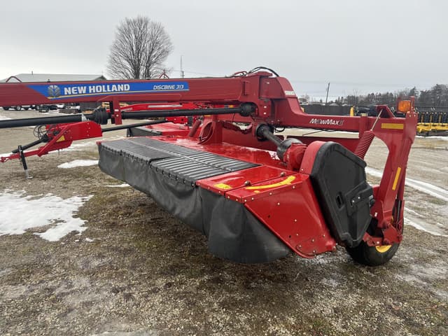 Image of New Holland 313 equipment image 1