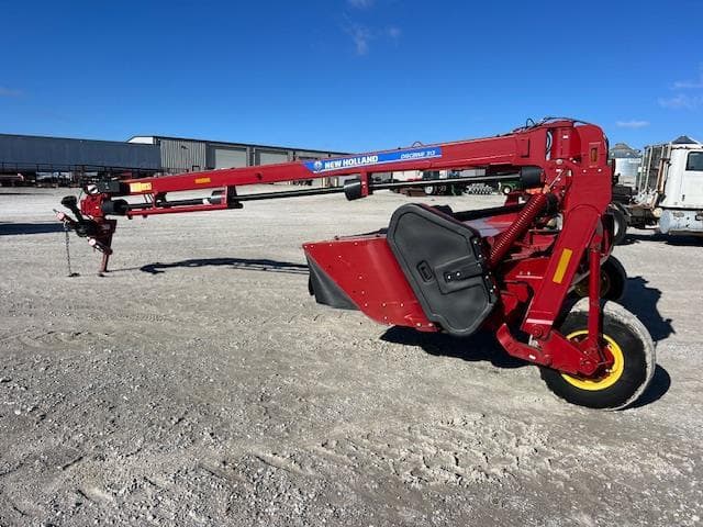 Image of New Holland 313 equipment image 3