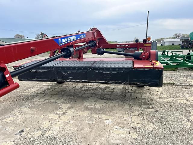 Image of New Holland 313 equipment image 1