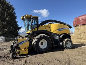 2015 New Holland FR700 Image
