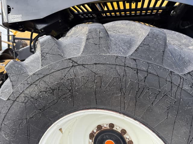 Image of New Holland FR700 equipment image 3