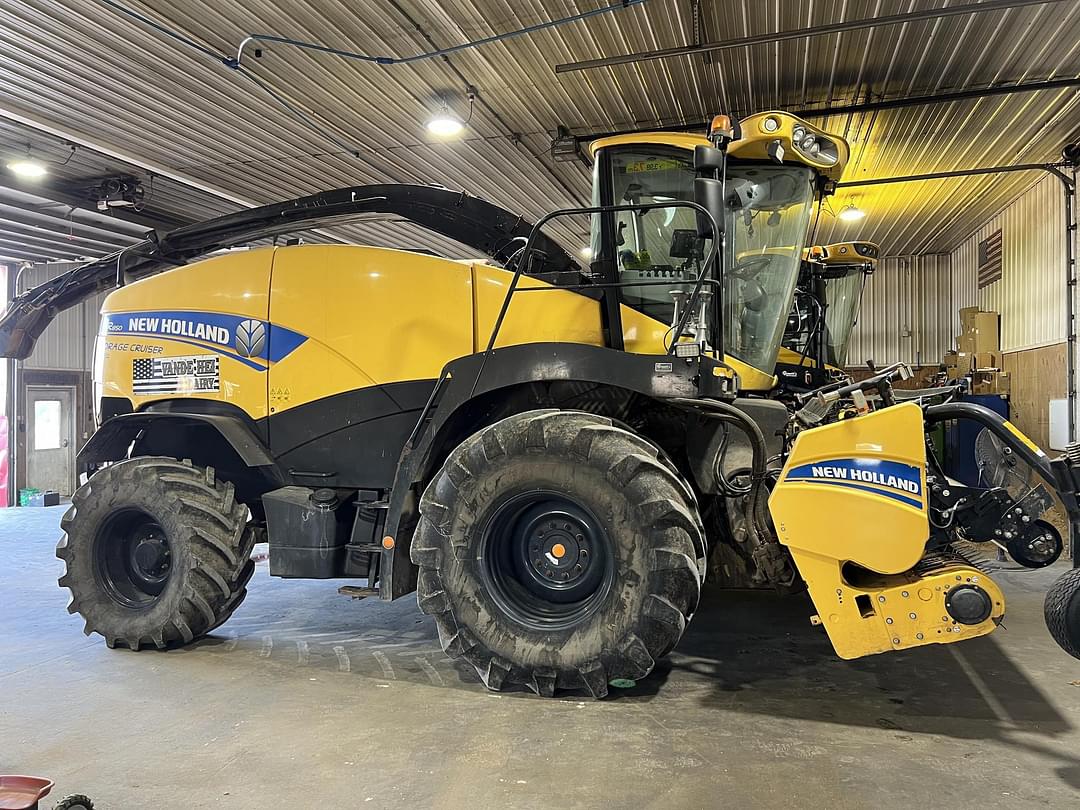 Image of New Holland FR850 Primary image