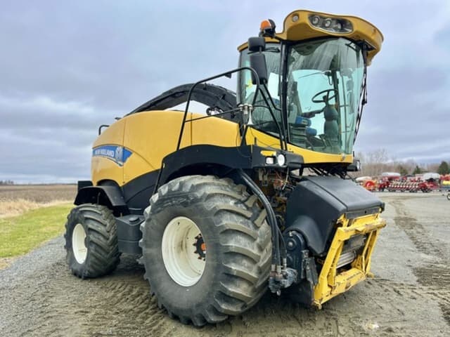 Image of New Holland FR850 equipment image 1