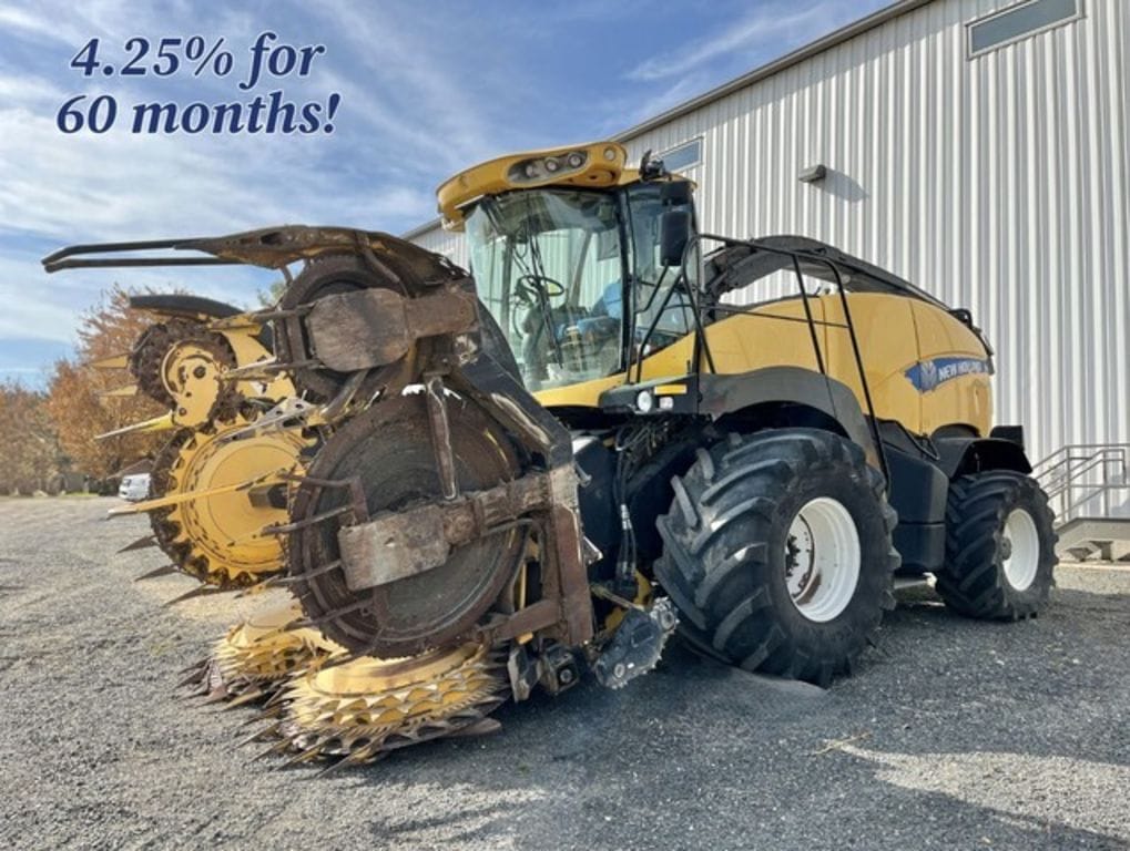 2015 New Holland FR850 Equipment Image0