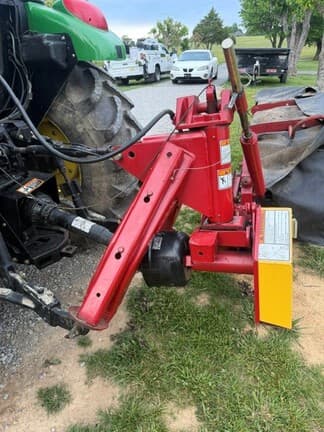 Image of New Holland H6740 equipment image 3